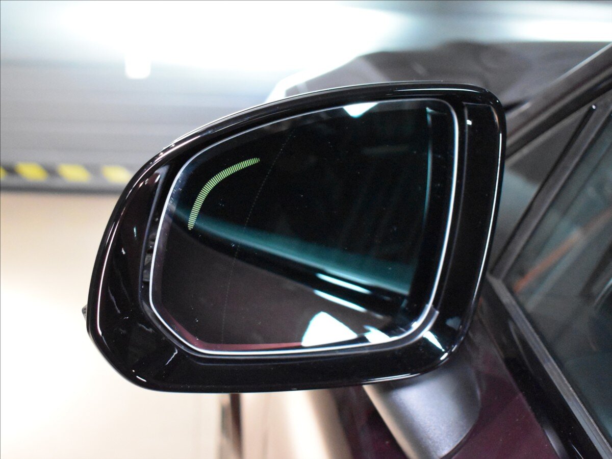 Volvo XC90 SUV 2,0 l 335 kw