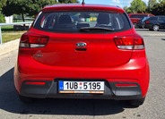KIA Rio 11