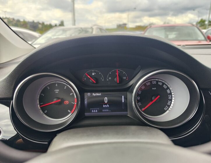 Opel Astra Hatchback 1,4 l 92 kw