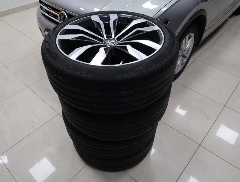 Volkswagen Tiguan SUV 2,0 l 140 kw