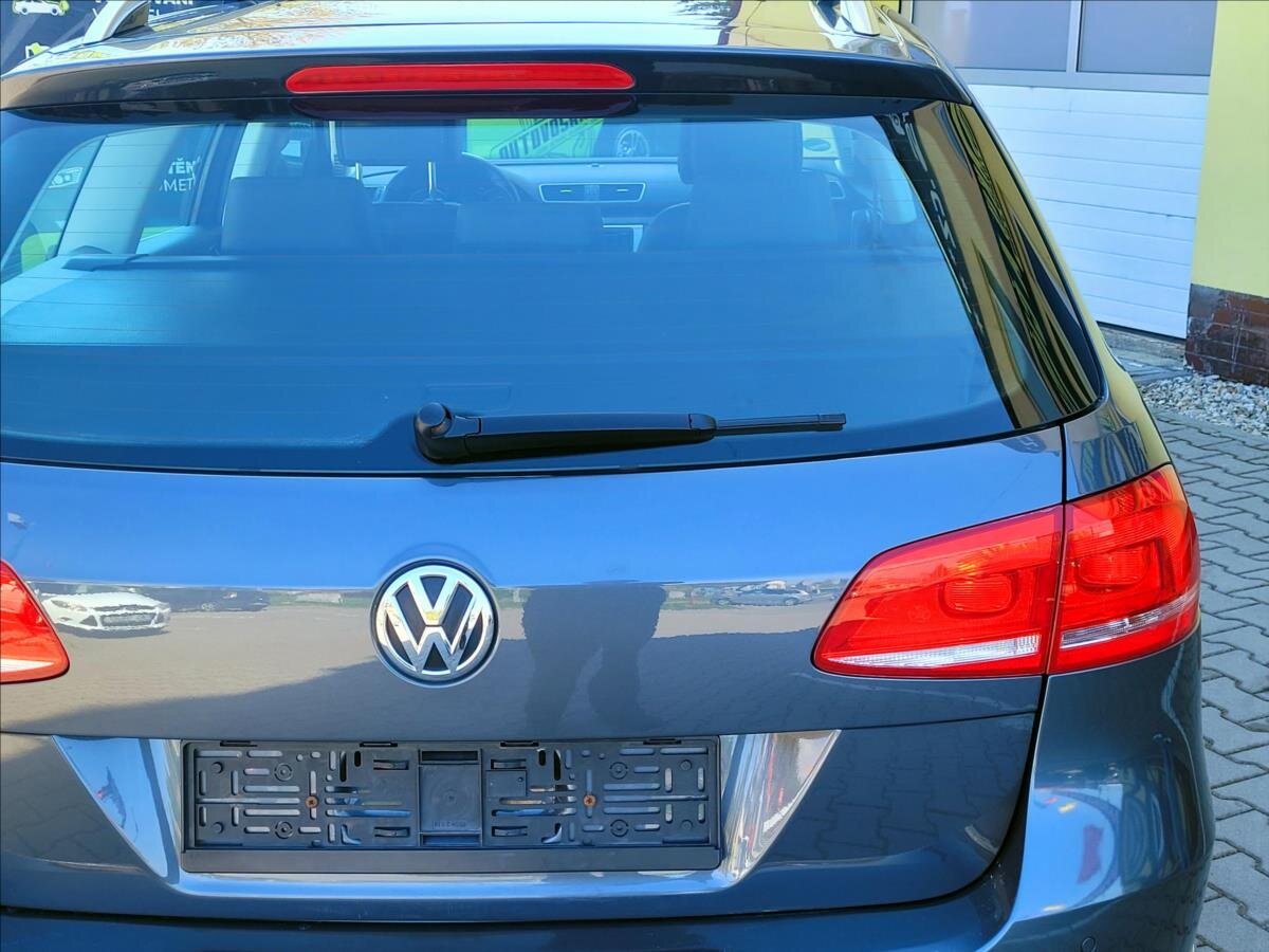 Volkswagen Passat Kombi 1,4 l 90 kw