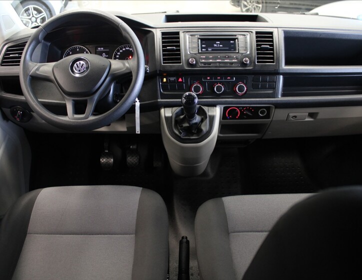 Volkswagen Transporter 8
