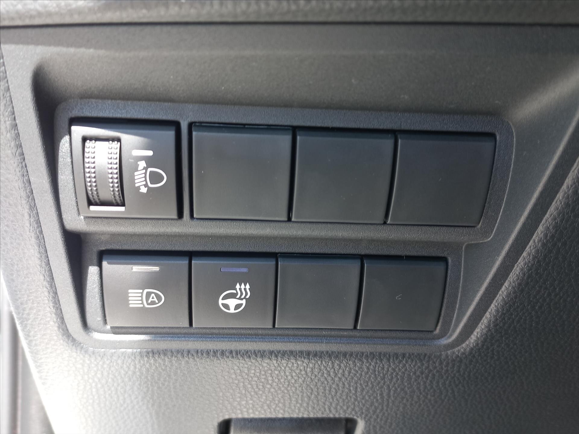 Toyota Yaris Hatchback 1,5 l 68 kw