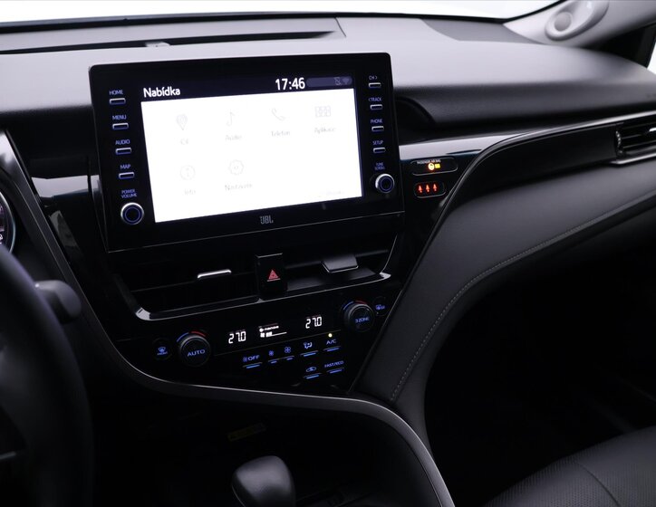 Toyota Camry Sedan / Limuzína 2,5 l 131 kw