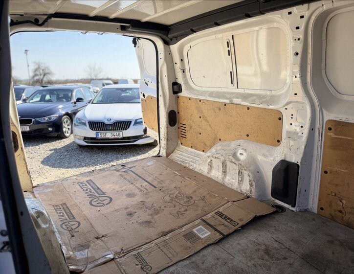 Peugeot Expert Skříň 2,0 l 110 kw