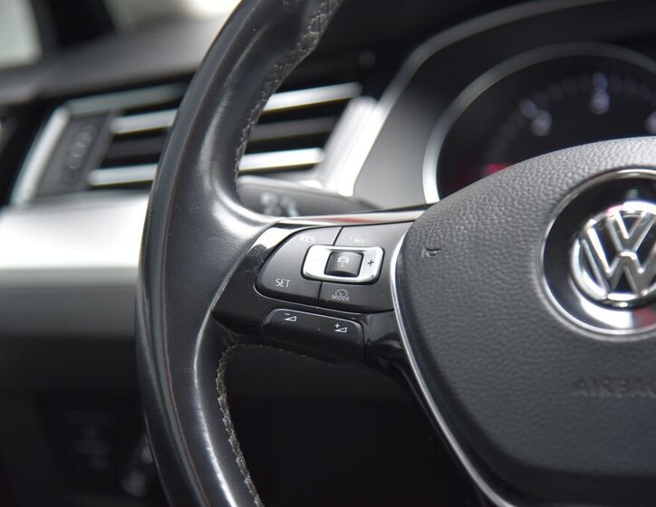 Volkswagen Passat Kombi 2,0 l 110 kw