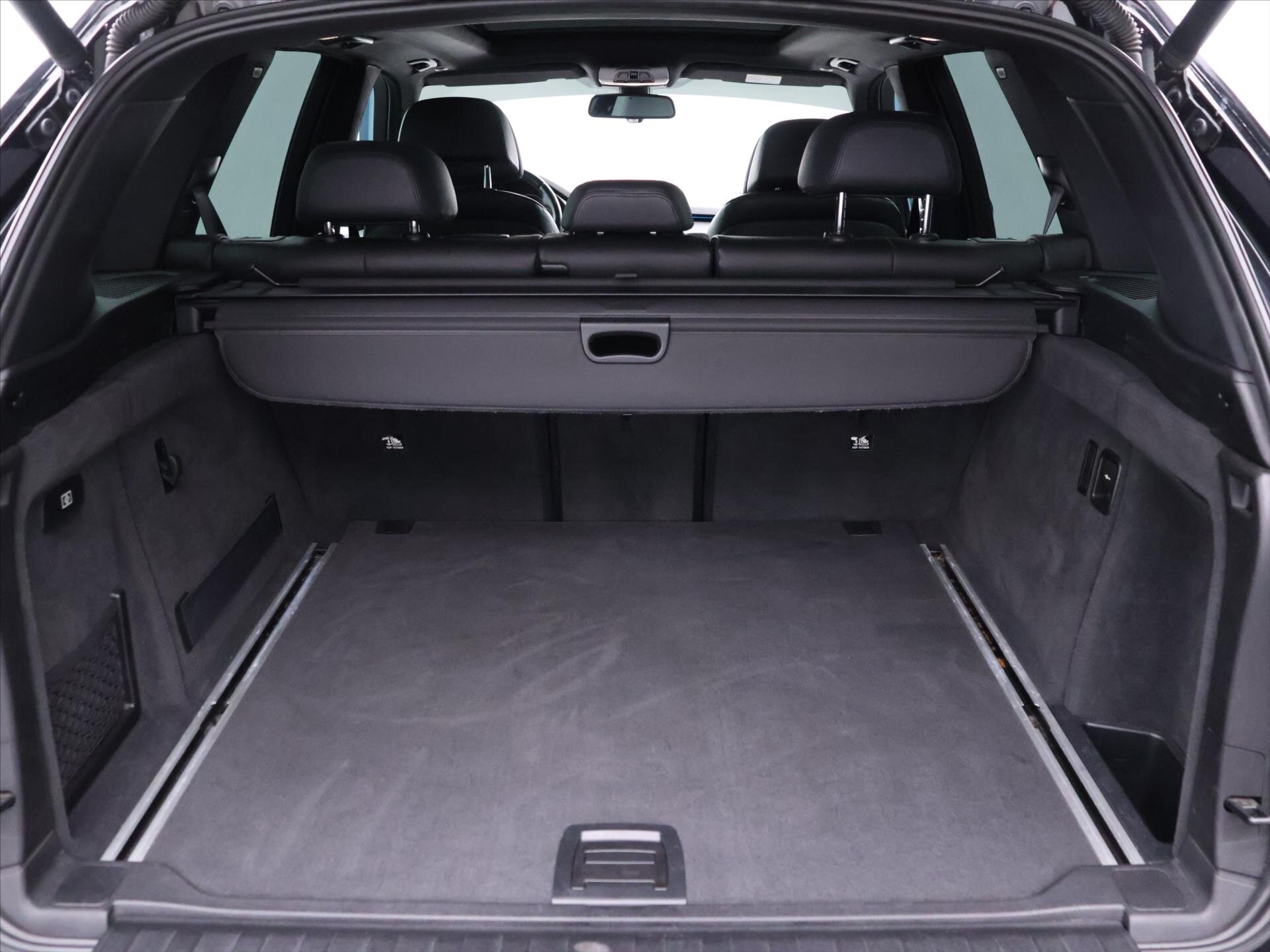 BMW X5 SUV / Terénní 3,0 l 230 kw