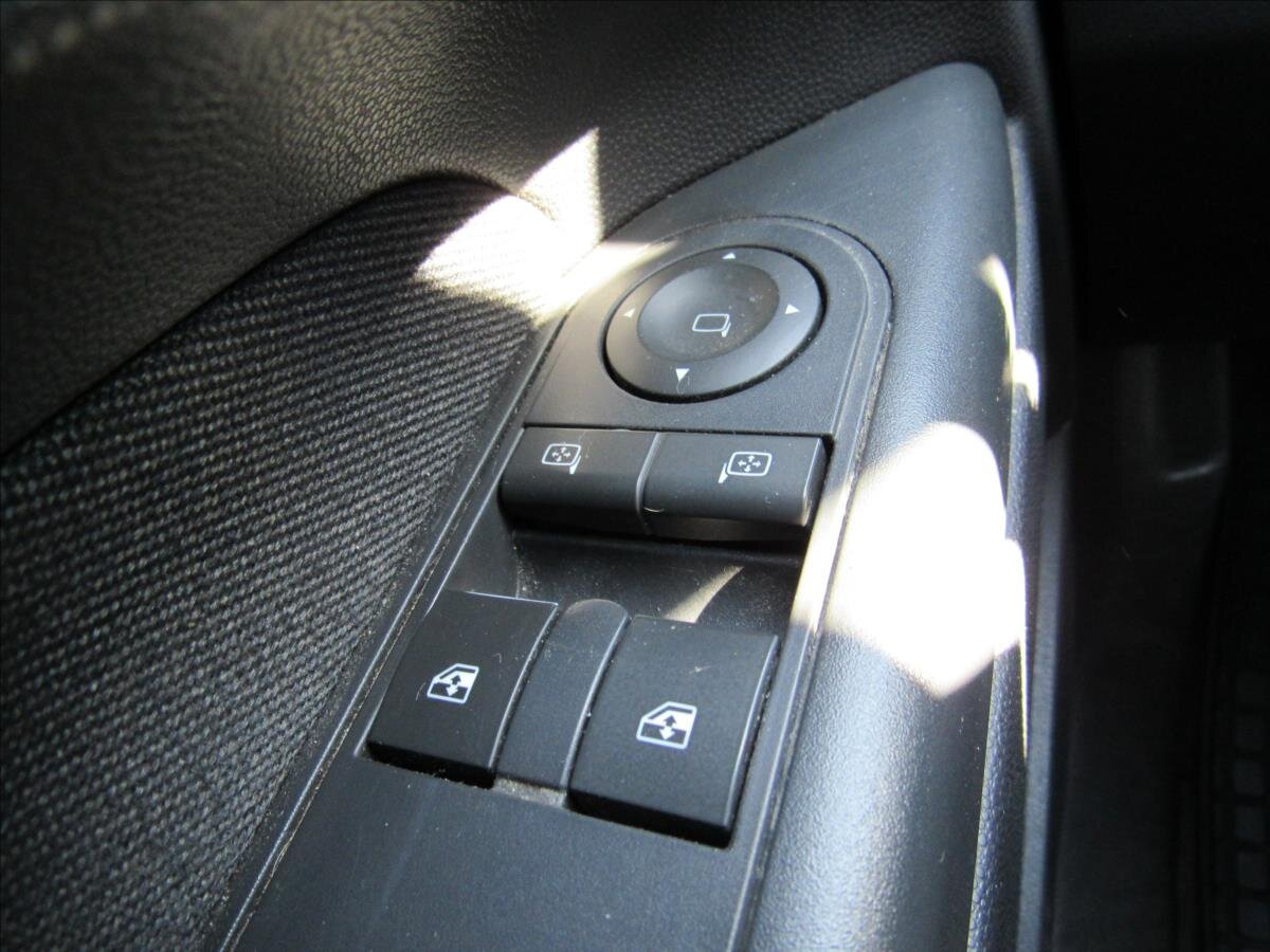 Opel Zafira Kombi 1,7 l 81 kw