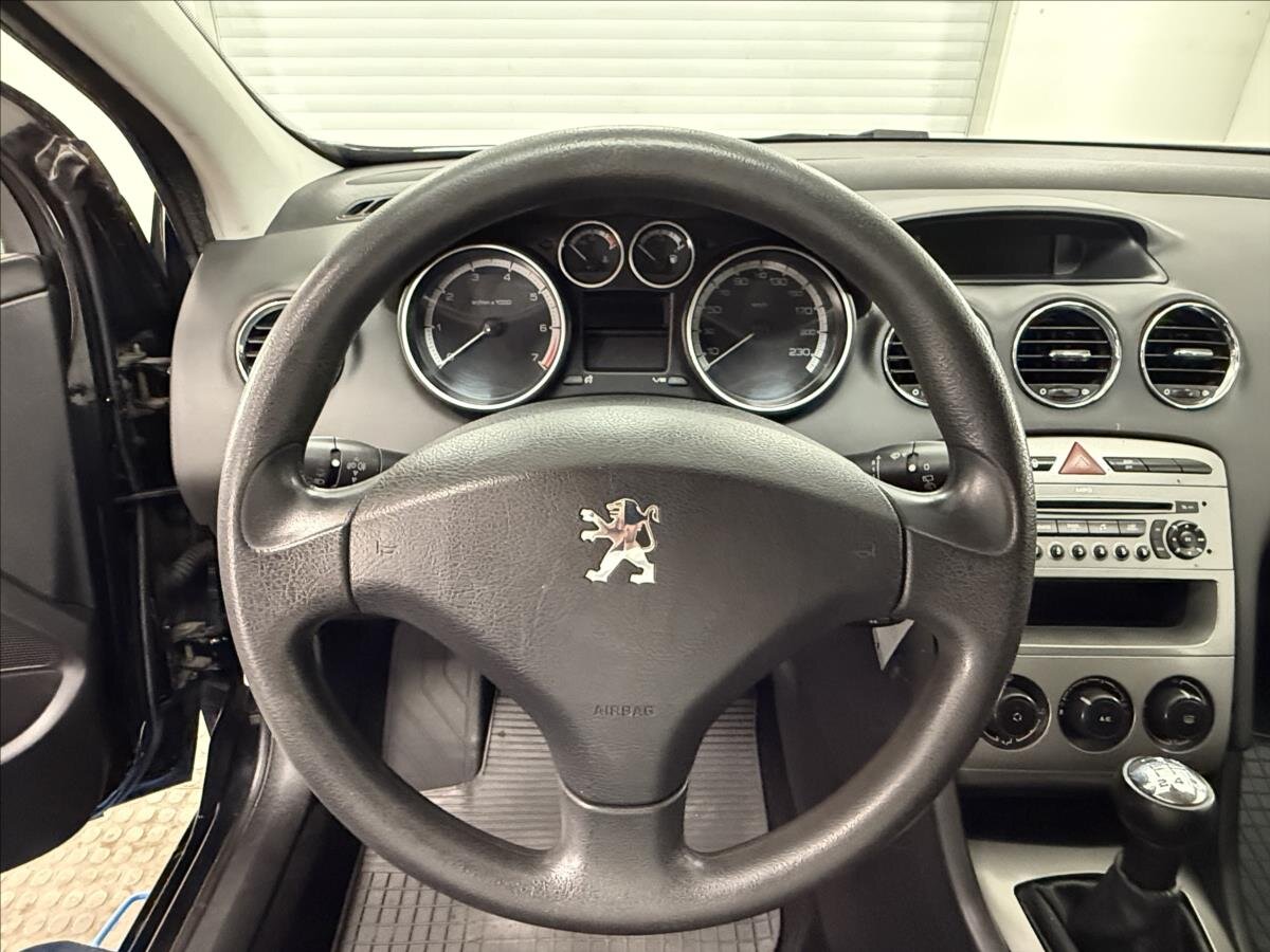 Peugeot 308 Hatchback 1,4 l 70 kw