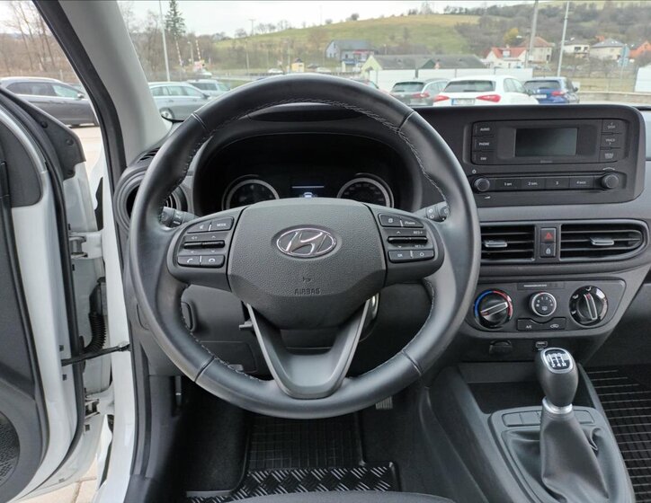 Hyundai i10 Hatchback 998,0 49 kw