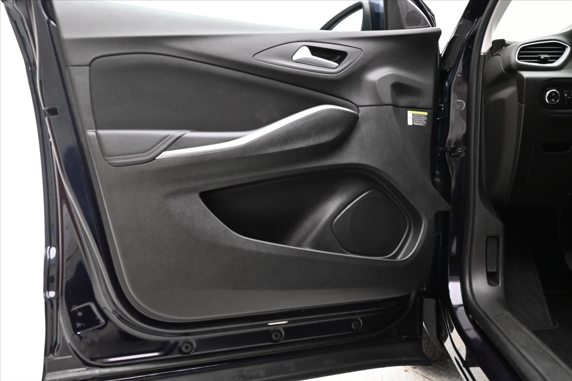 Opel Grandland X SUV / Terénní 1,6 l 88 kw