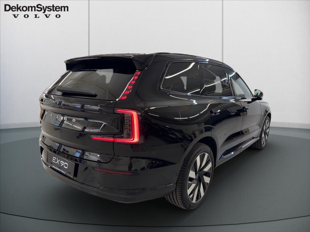 Volvo EX90 SUV / Terénní 0,0 380 kw