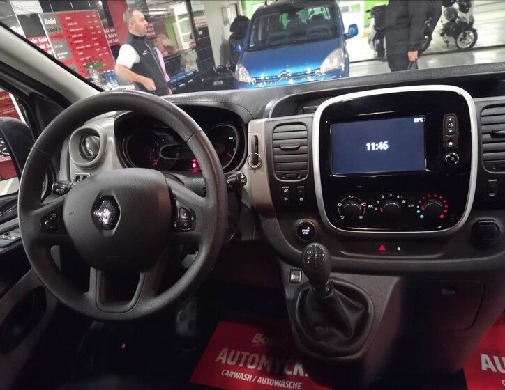 Renault Trafic 20