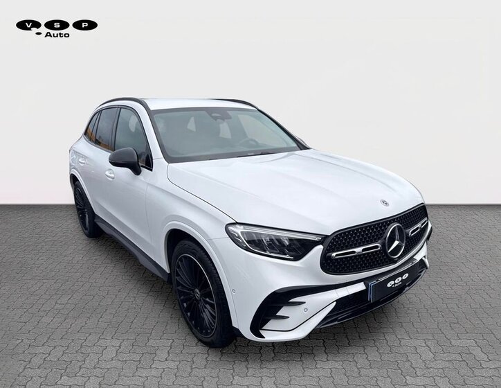 Mercedes-Benz GLC SUV / Terénní 2,0 l 145 kw