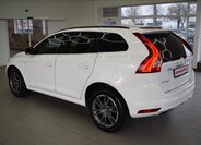 Volvo XC60 SUV 2,4 l 133 kw