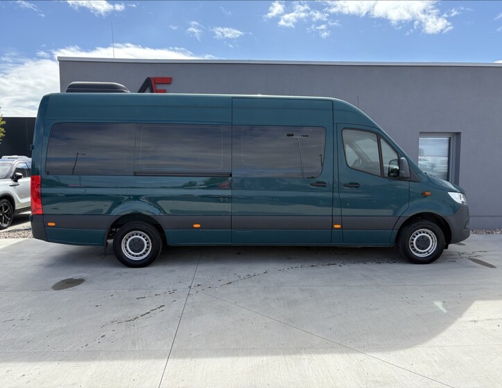Mercedes-Benz Sprinter 5