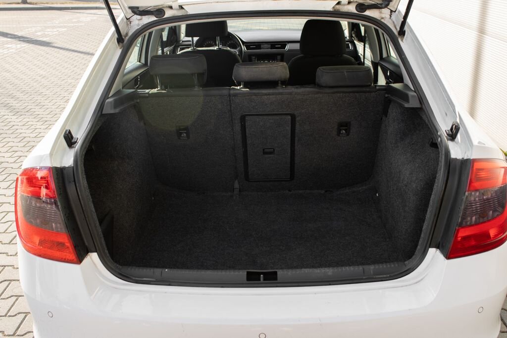 Škoda Rapid Sedan / Limuzína 1,4 l 66 kw