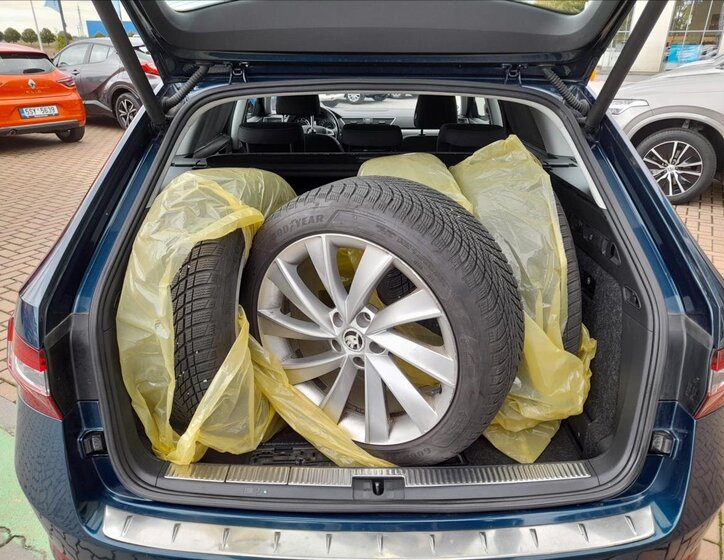 Škoda Superb Kombi 2,0 l 200 kw