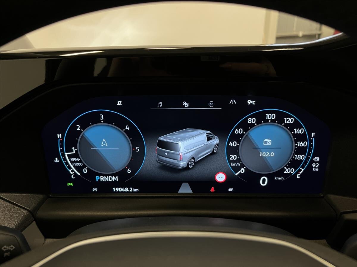 Volkswagen Caravelle Kombi 2,0 l 110 kw