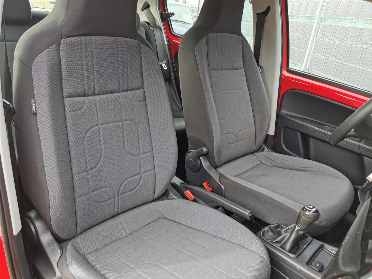 Volkswagen up! Hatchback 999,0 44 kw