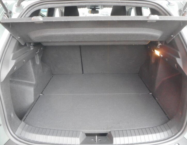 Dacia Duster SUV / Terénní 1,6 l 69 kw