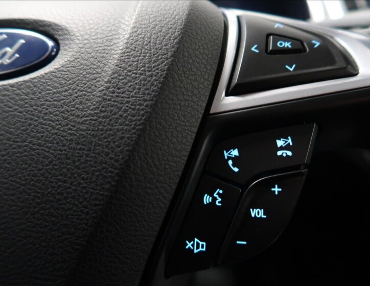 Ford S-MAX MPV 2,0 l 140 kw