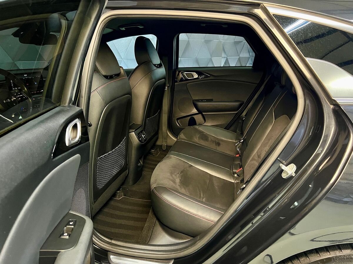 KIA Pro_Ceed Hatchback 1,6 l 150 kw