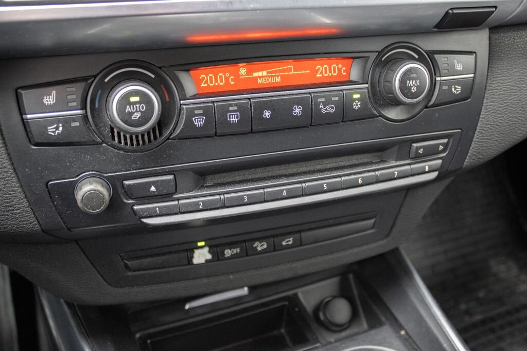 BMW X5 SUV 3,0 l 180 kw