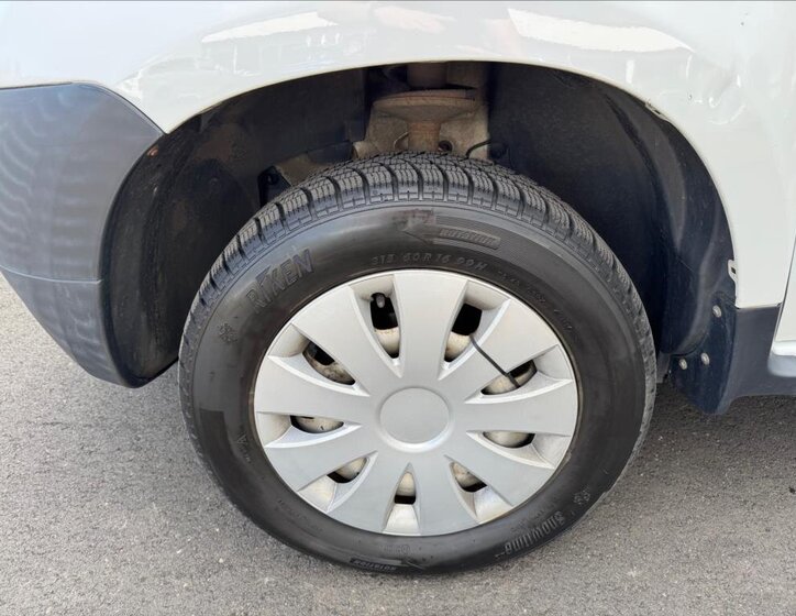 Dacia Duster SUV / Terénní 1,6 l 84 kw