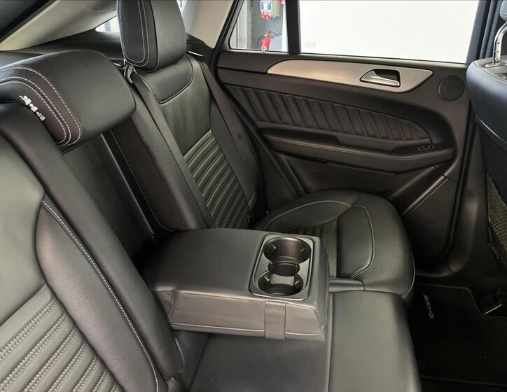 Mercedes-Benz GLE 22