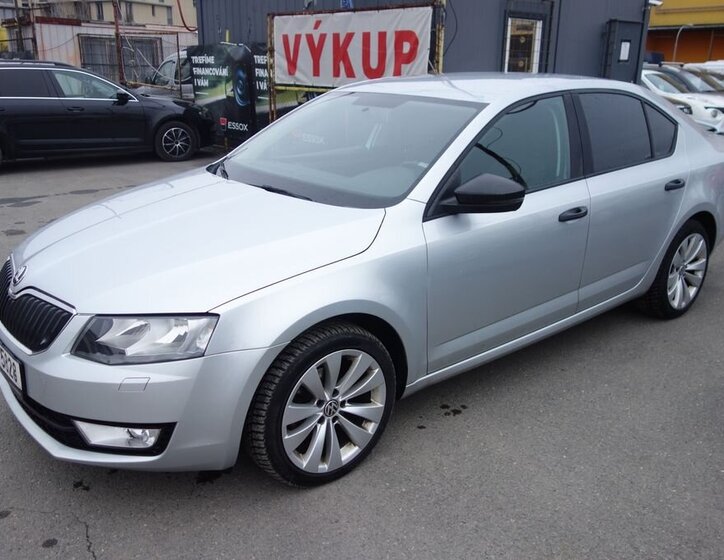 Škoda Octavia 1