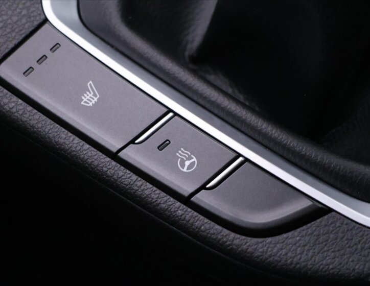 Hyundai i30 Liftback 1,6 l 100 kw