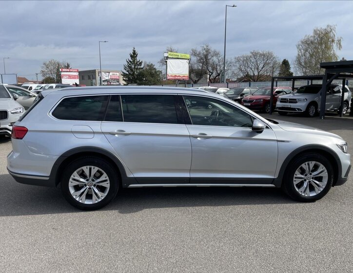 Volkswagen Passat Kombi 2,0 l 140 kw