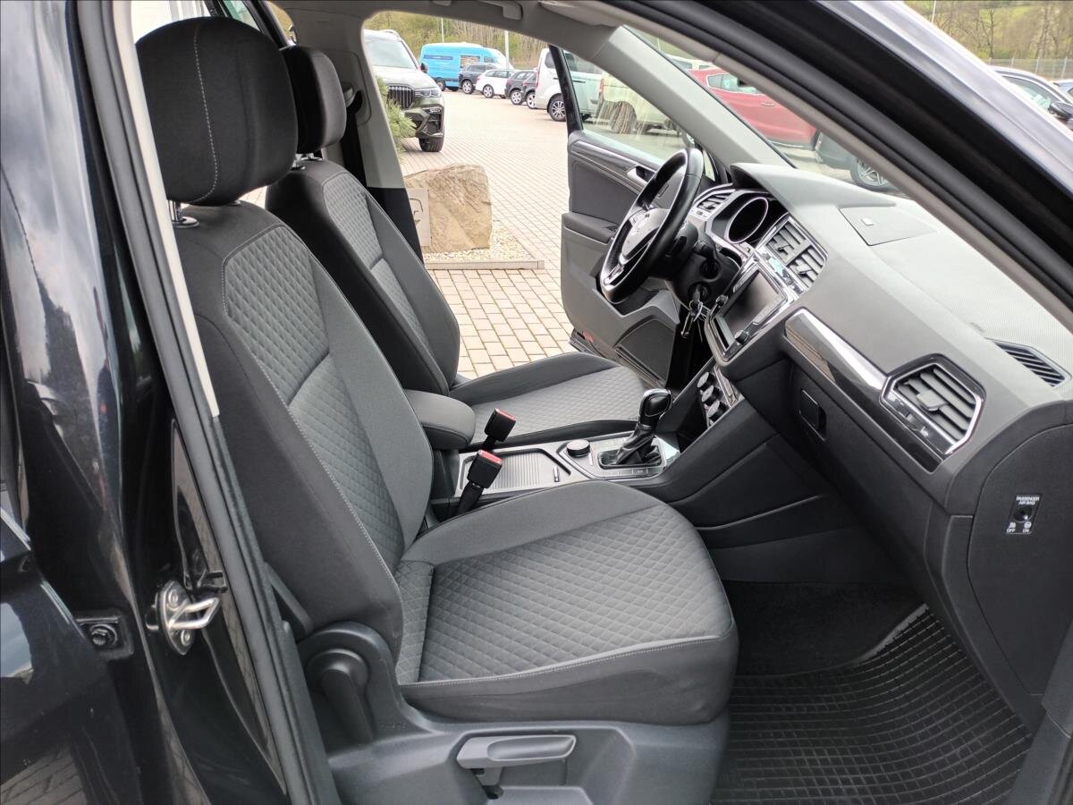 Volkswagen Tiguan SUV / Terénní 2,0 l 110 kw