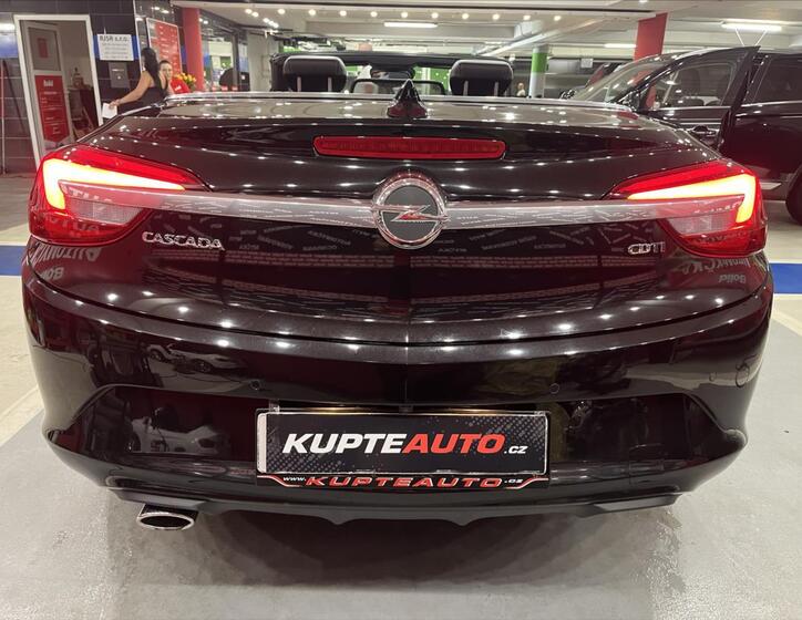 Opel Cascada 3