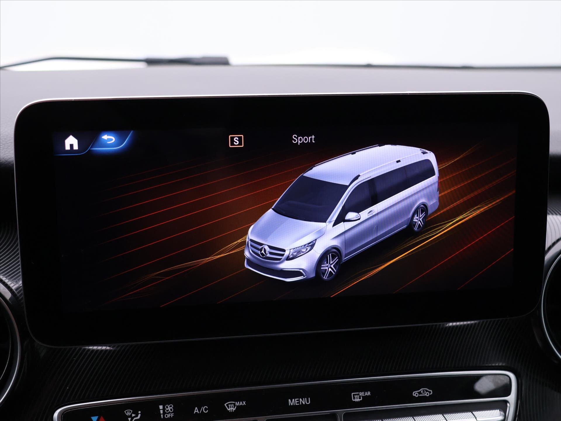 Mercedes-Benz Třídy V Kombi 2,0 l 140 kw