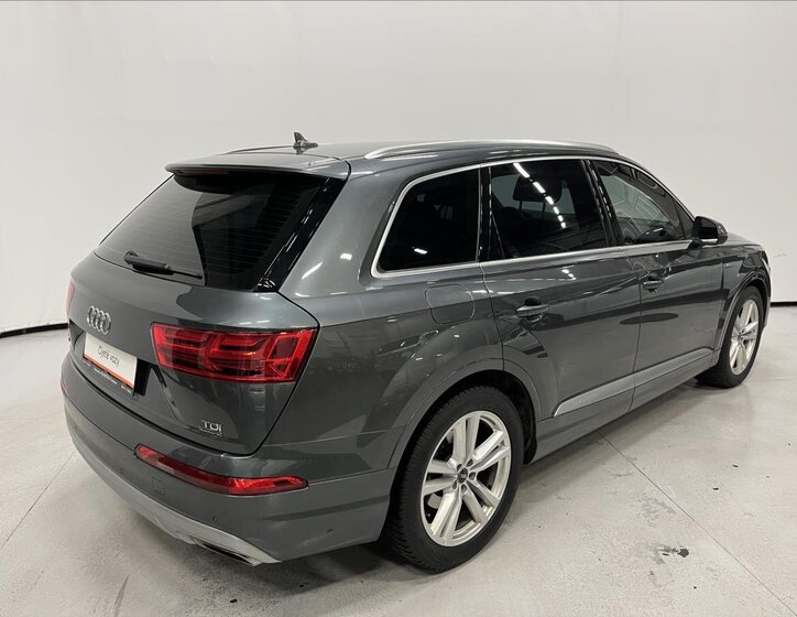 Audi Q7 SUV 3,0 l 200 kw