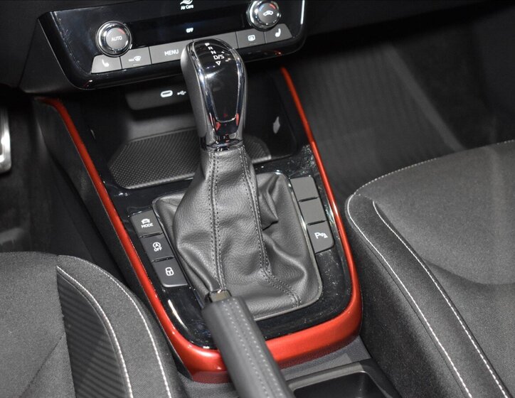 Škoda Fabia Hatchback 1,5 l 110 kw