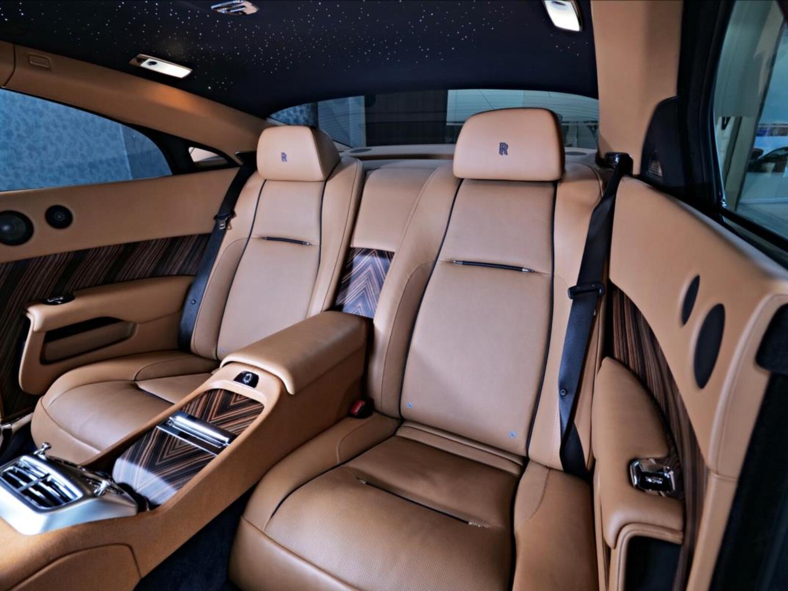 Rolls-Royce Wraith 27