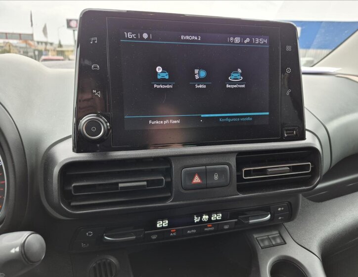 Citroën Berlingo MPV 1,5 l 96 kw