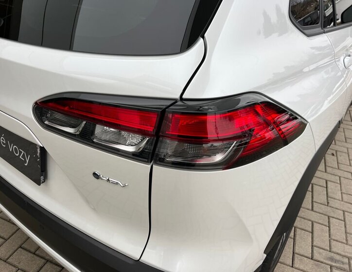 Toyota Corolla Cross SUV 2,0 l 112 kw