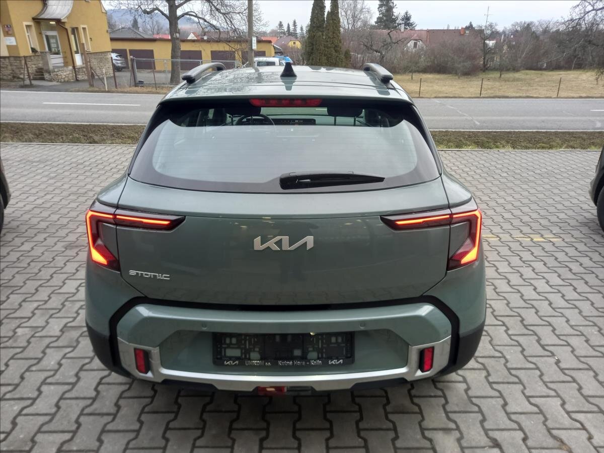 KIA Stonic Hatchback 998,0 74 kw