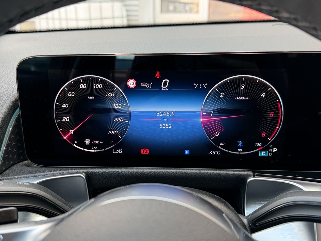 Mercedes-Benz GLB SUV / Terénní 2,0 l 110 kw