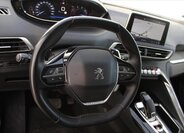 Peugeot 3008 SUV 1,5 l 96 kw