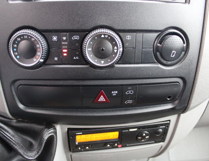 Mercedes-Benz Sprinter Užitková 2,1 l 120 kw