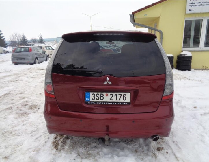 Mitsubishi Grandis Kombi 2,4 l 121 kw