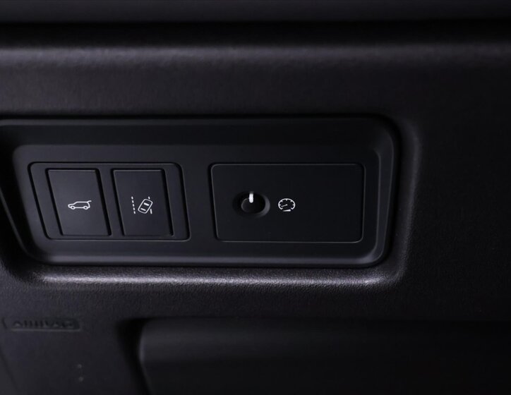 Land Rover Discovery Sport 17