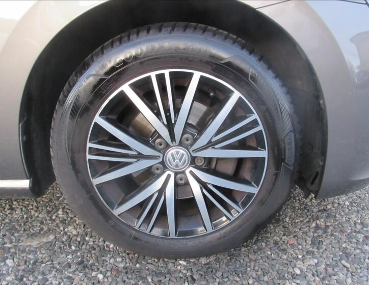 Volkswagen Golf Sportsvan 12