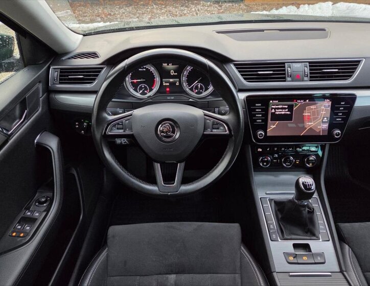 Škoda Superb Kombi 2,0 l 110 kw