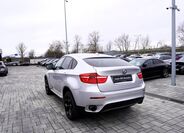 BMW X6 4